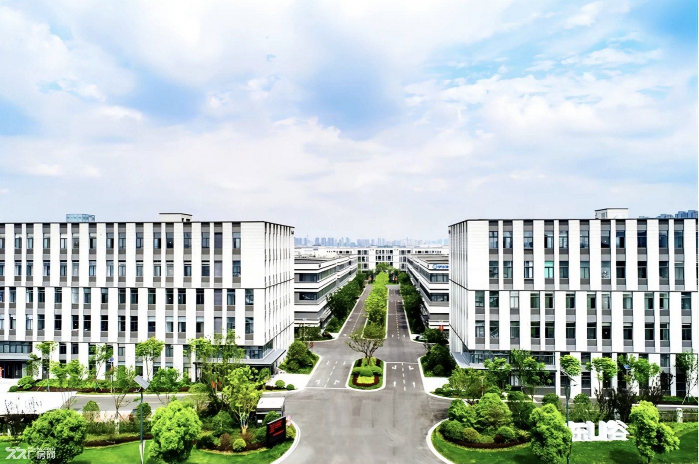 东丽企业独栋厂房办公楼有产权