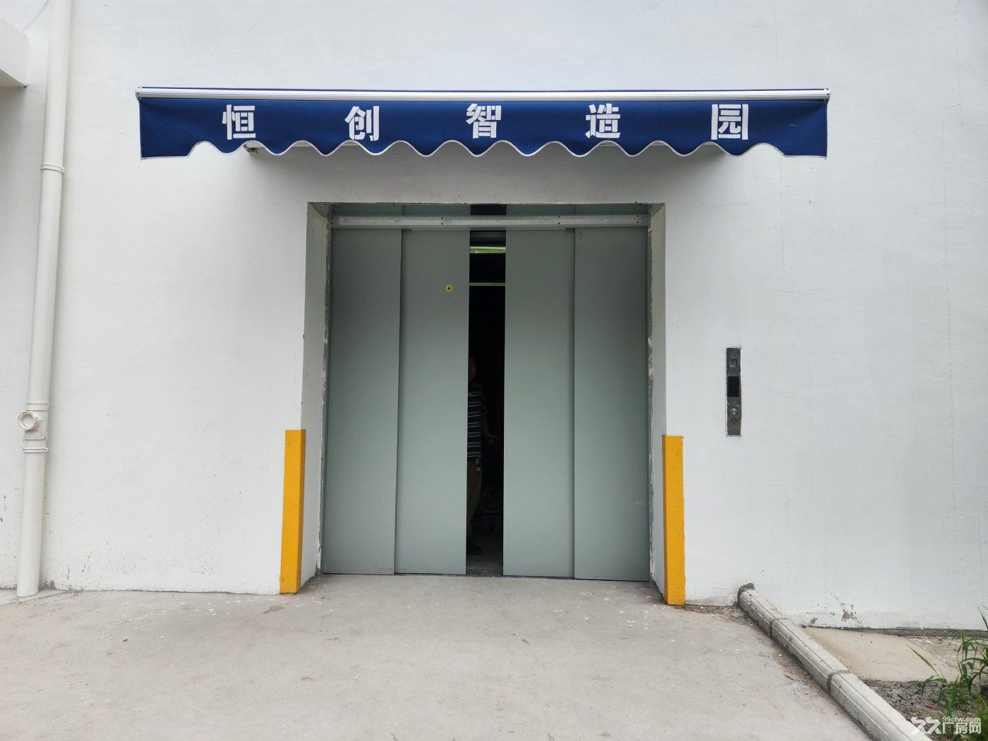 东沙湖厂房出租 面积可按需求分割 丙二类消防 空地大 环境好 随时入驻
