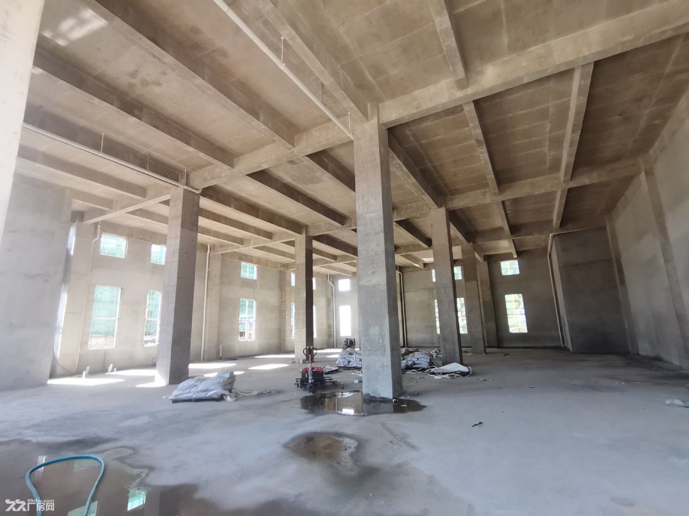 房东亏本转让!3出头2.5层厂房生产仓储办公为一体!可搭建隔层屋顶搭光伏! - 6