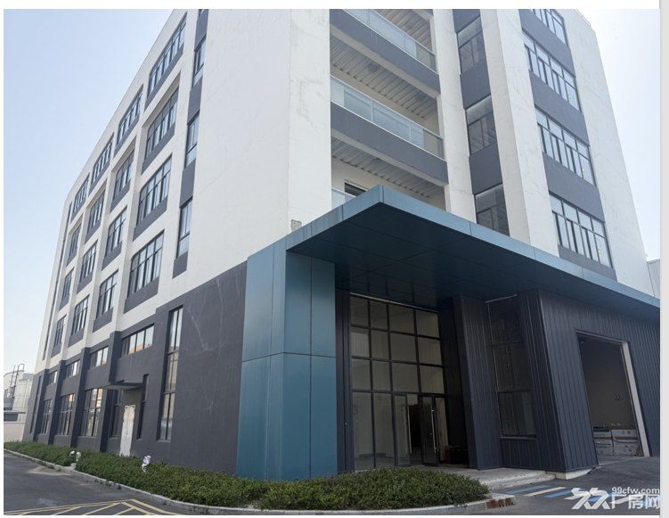 松江新浜G60高速路口5层共5000平方全新工业厂房出租