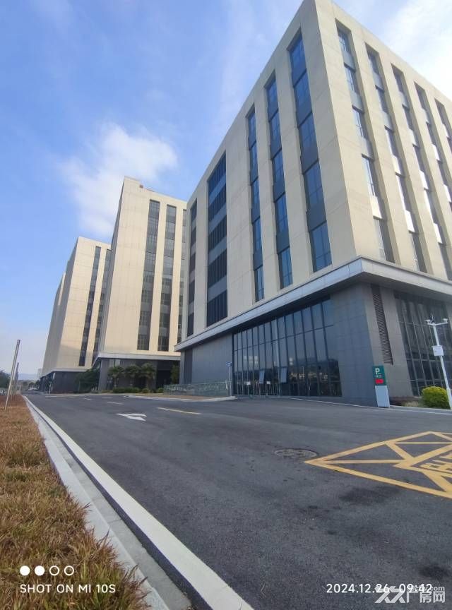 出售珠海高新区标准厂房 面积1100-2200平低首付可按揭 - 5