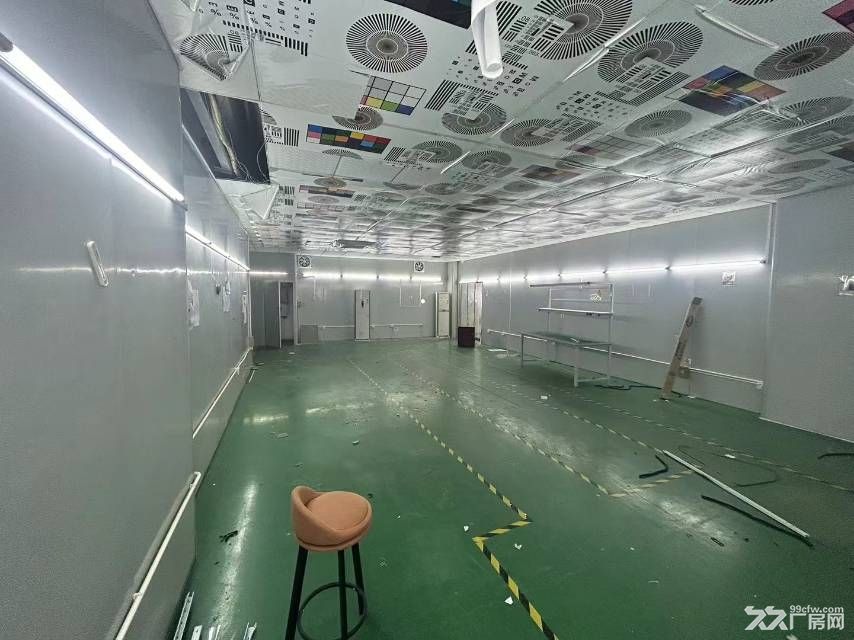 深圳龙岗坂田地铁口附近1470㎡精装修厂房出租 - 6