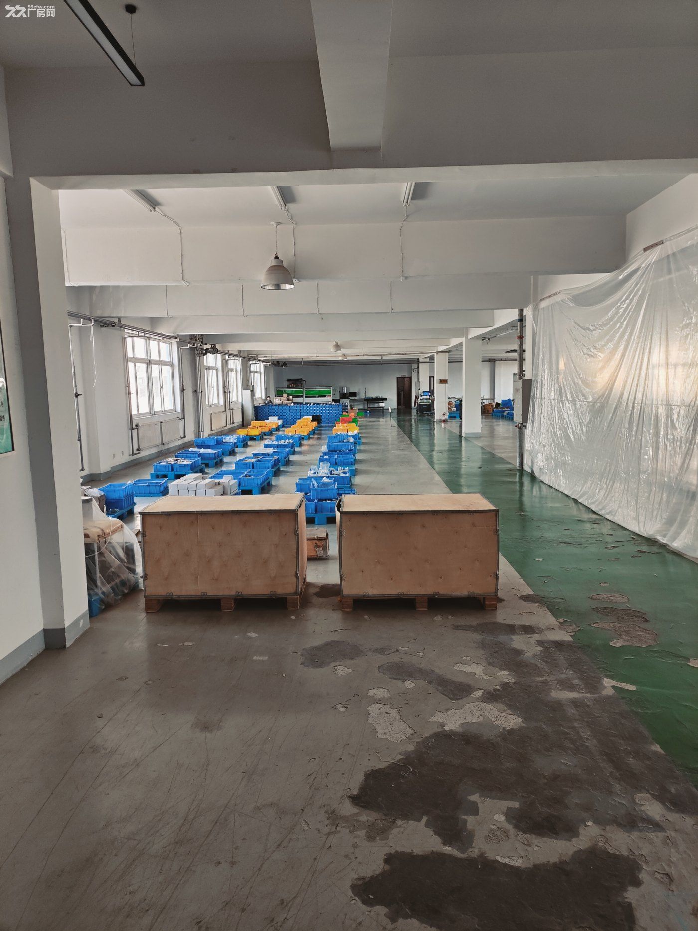 开发区厂房1200平出租,带办公室,厂区有食堂,配套水电暖等
