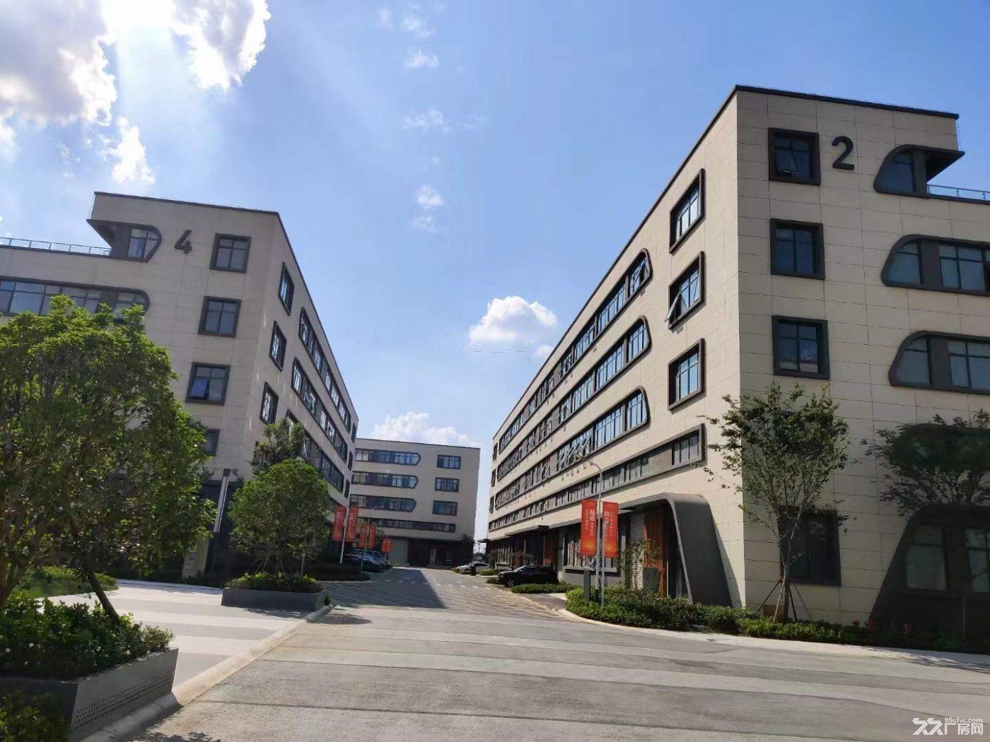 全新厂房，2T货梯，实景现房 - 5