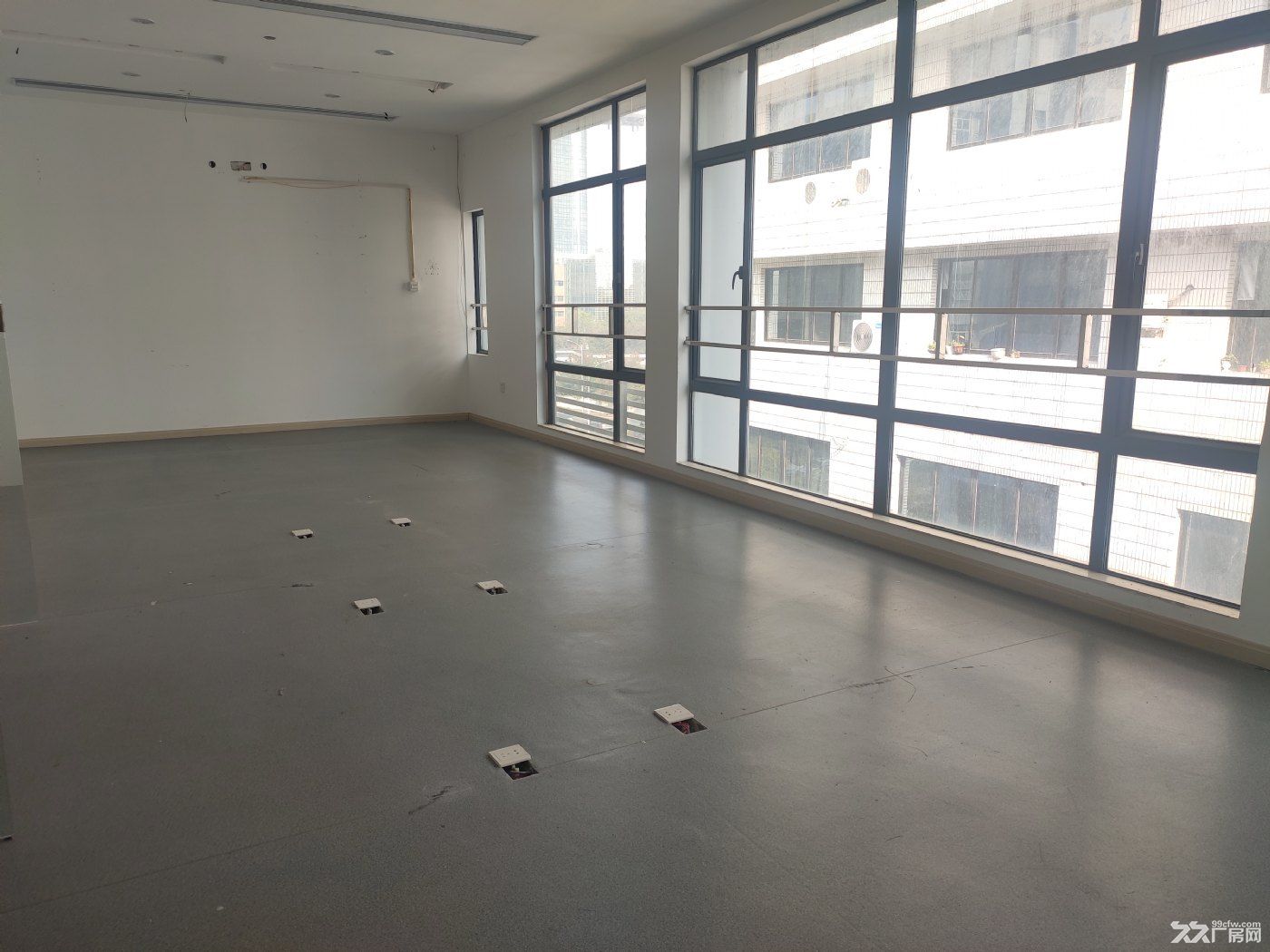 南山港大地铁口 独门独院4层共2600平办公厂房直租 - 3