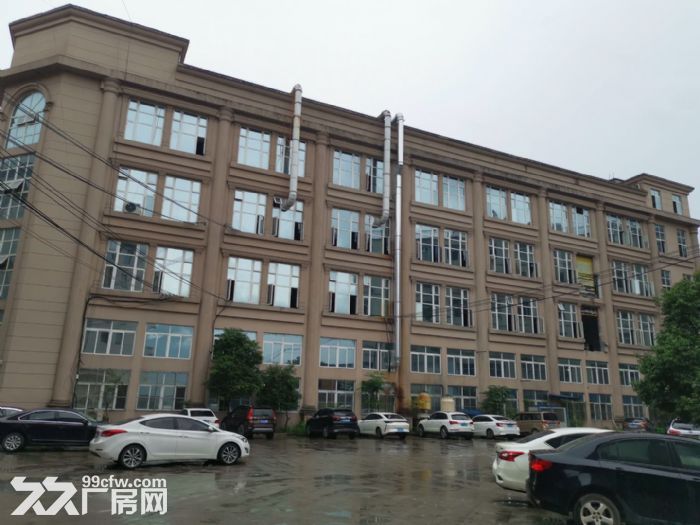 巨溪工业区 一楼700平方,三楼2300平方