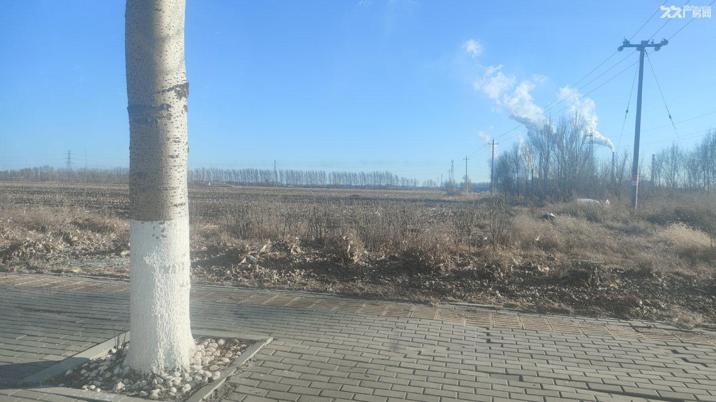 抢占经开区黄金地块，地理位置优越，交通便利！