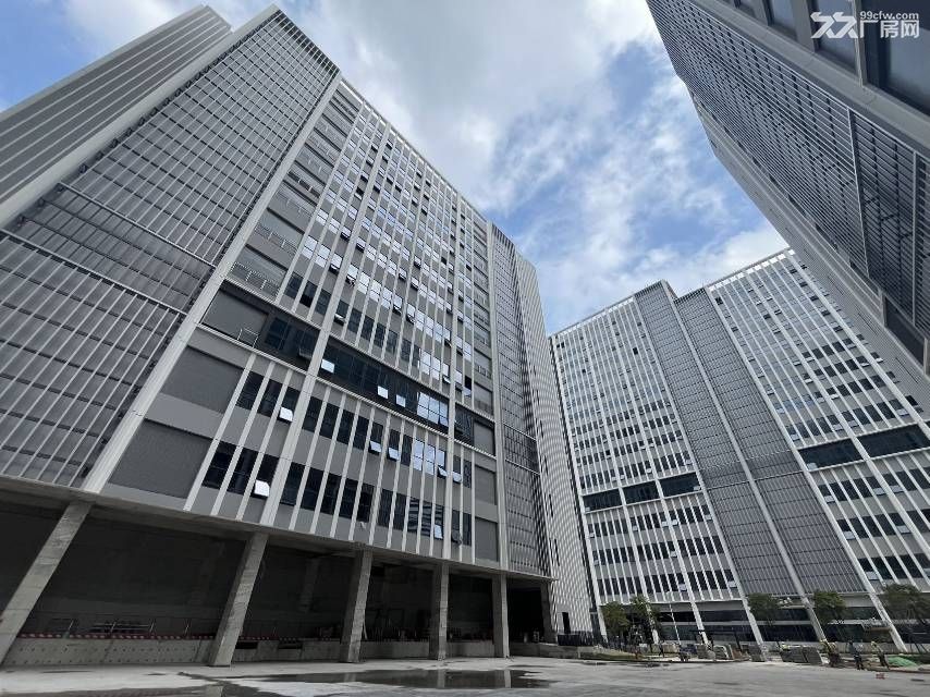 深圳市光明新建工业上楼厂房
