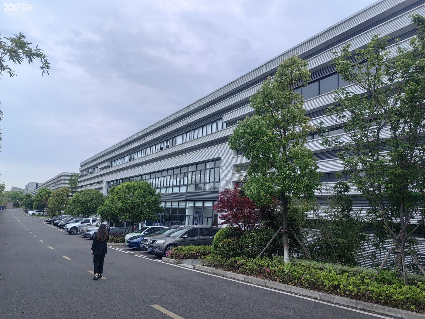 高新区稀缺11米单层钢构,1400㎡起租,金刚砂地面 - 6