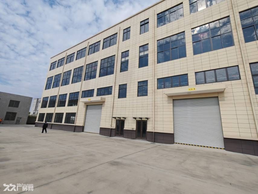 厂房转让出售江苏省泰兴市政务服务中心东300m,区位优势显著 - 6