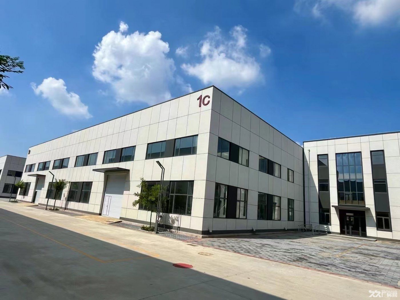 11米高轻钢产品,独院,带大环评 - 2