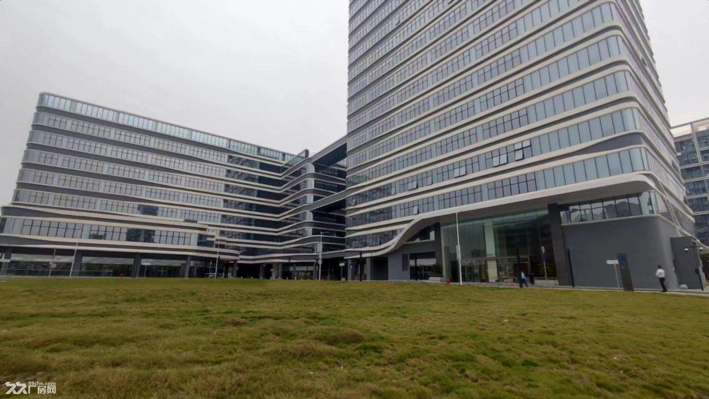 深圳坪山区全新工业上楼红本厂房单层面积1500平方起首付两成 - 8