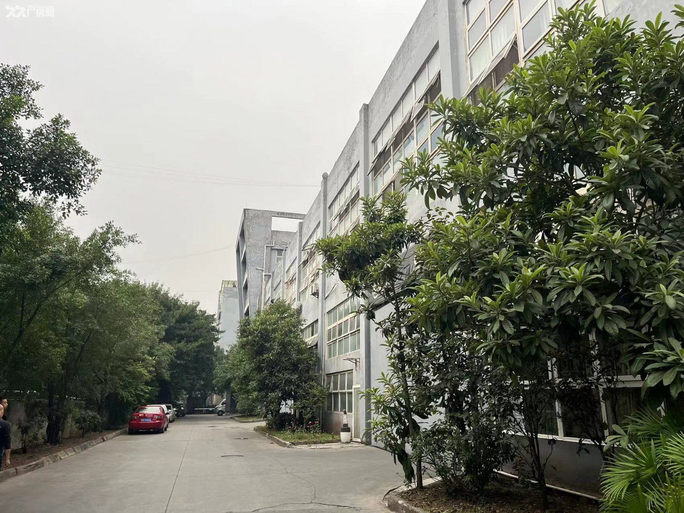渝北区回兴服装城长河轻轨站附近标准厂房仓库出租 - 6