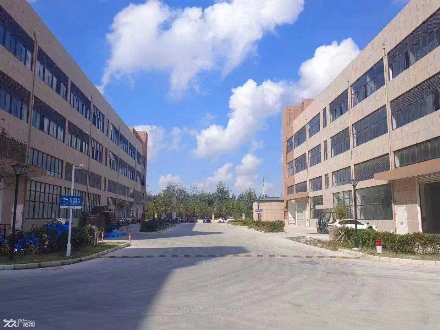 国内唯一一家可环评润滑油园区 - 2
