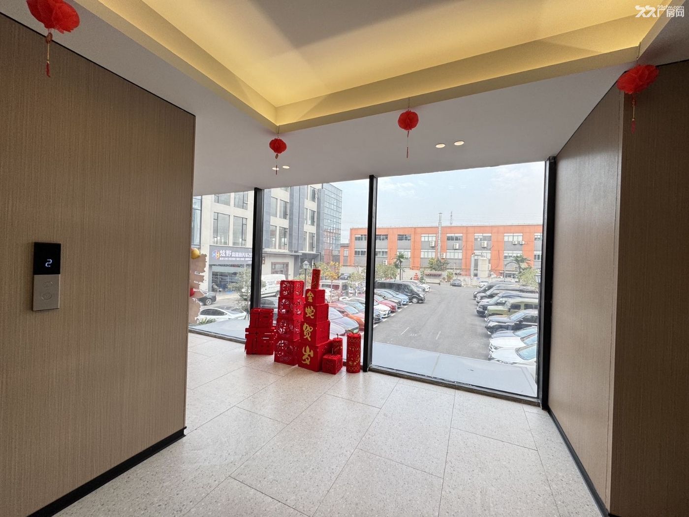 莘庄商务区办公室展厅出租，最小100平起租，价格低，无中介费 - 3