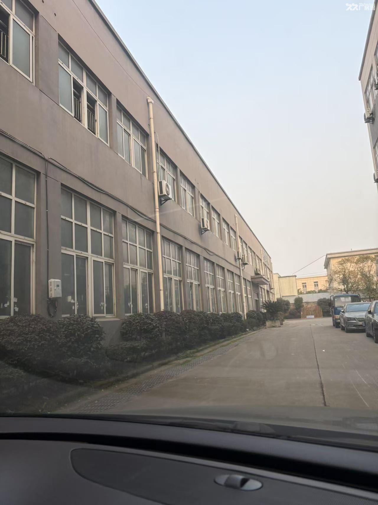 鄞州云龙镇土地6亩，厂房3500平，独门独院，售2000万