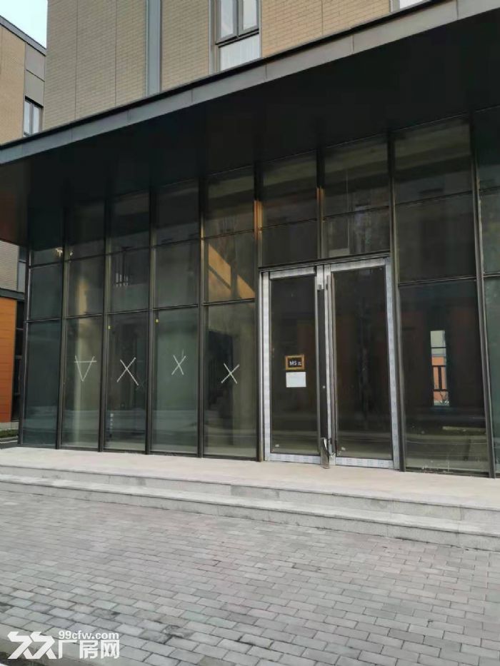 售燕郊厂房独栋省重点园区招商700平可分割 总部 办公 研发厂房 贷款