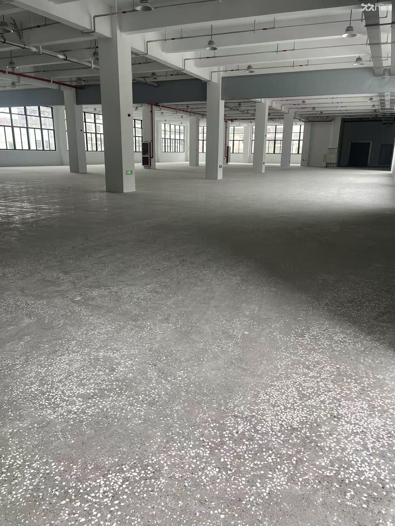 乐清独立厂房出租，1万+1.8万m²，有好项目合作可免租金 - 2