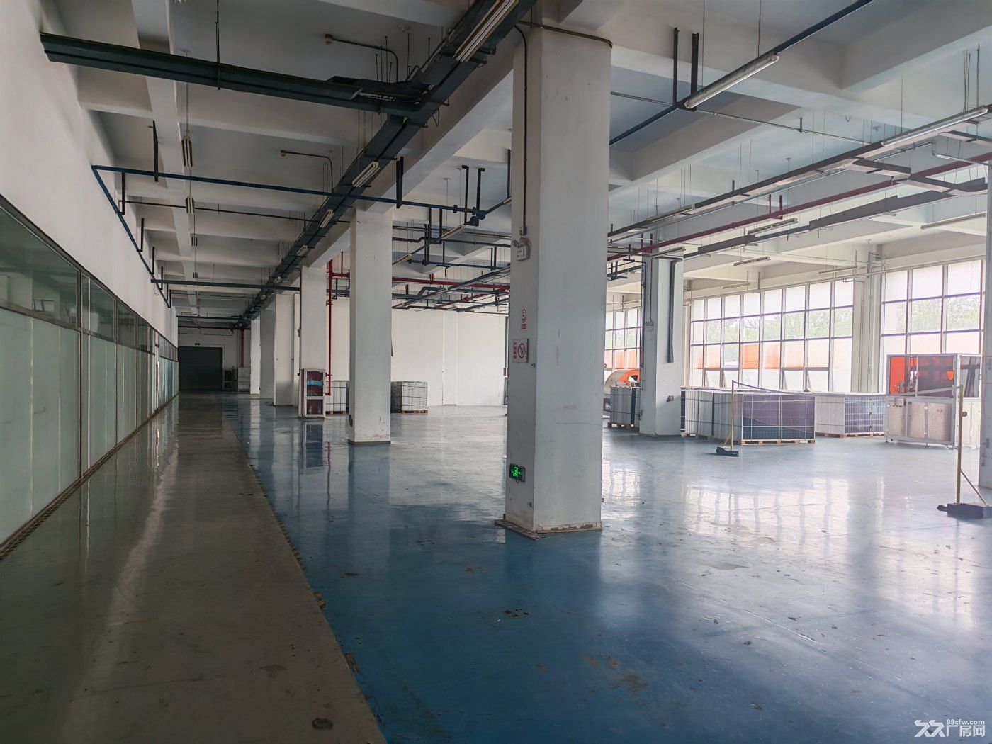 空港一楼可分租,集中供暖正规园区手续齐全,可生产仓储组装研发等 - 3