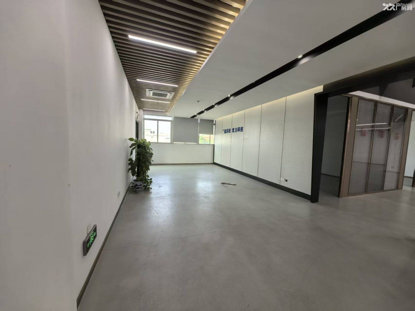 龙华大型工业区一二楼5200平厂房出租 - 3