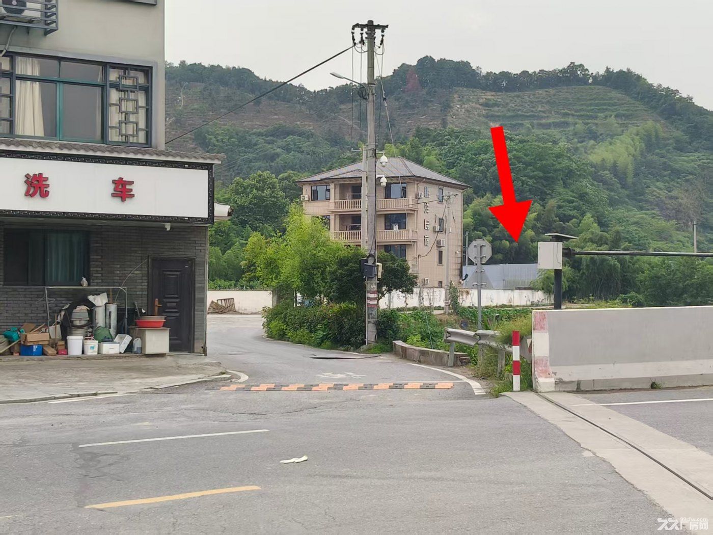 富阳春建4300方单层厂房出租（1300方起租）