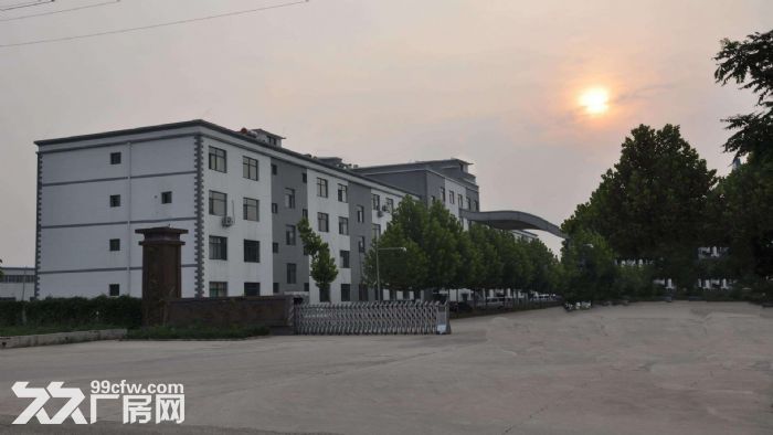 东莞市东城区１１０００平方独院厂房出售 (集体合同) 2680万