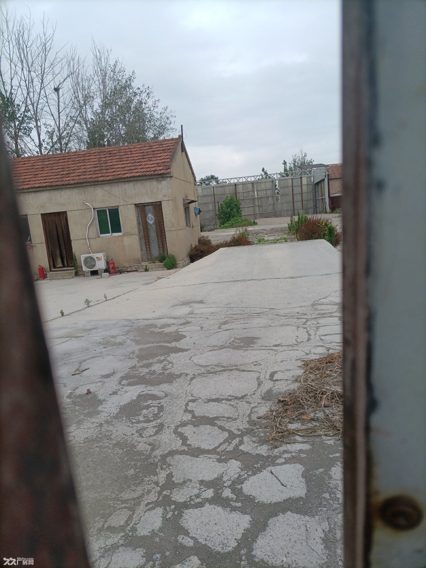 个人独院厂房场地出租
