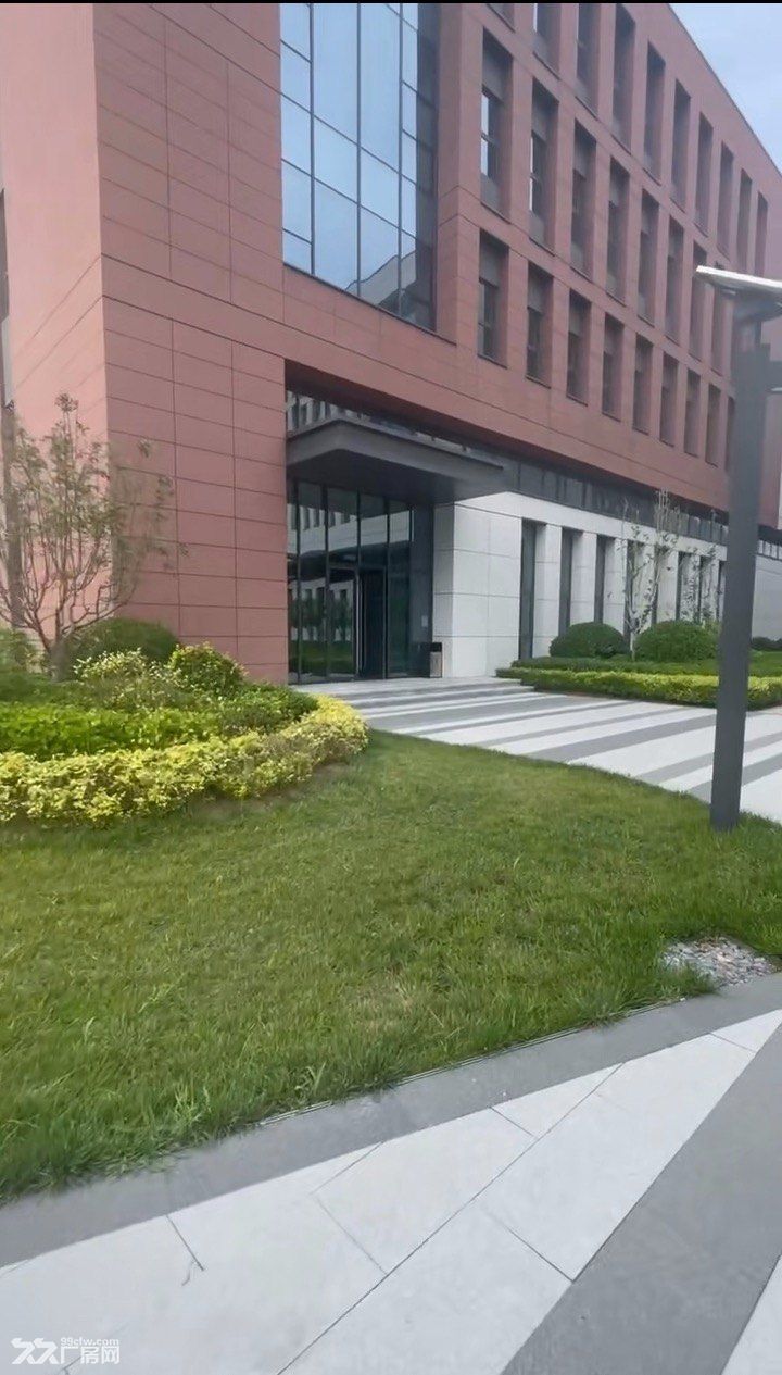 有独栋也可分层的花园式办公生产场地 - 2