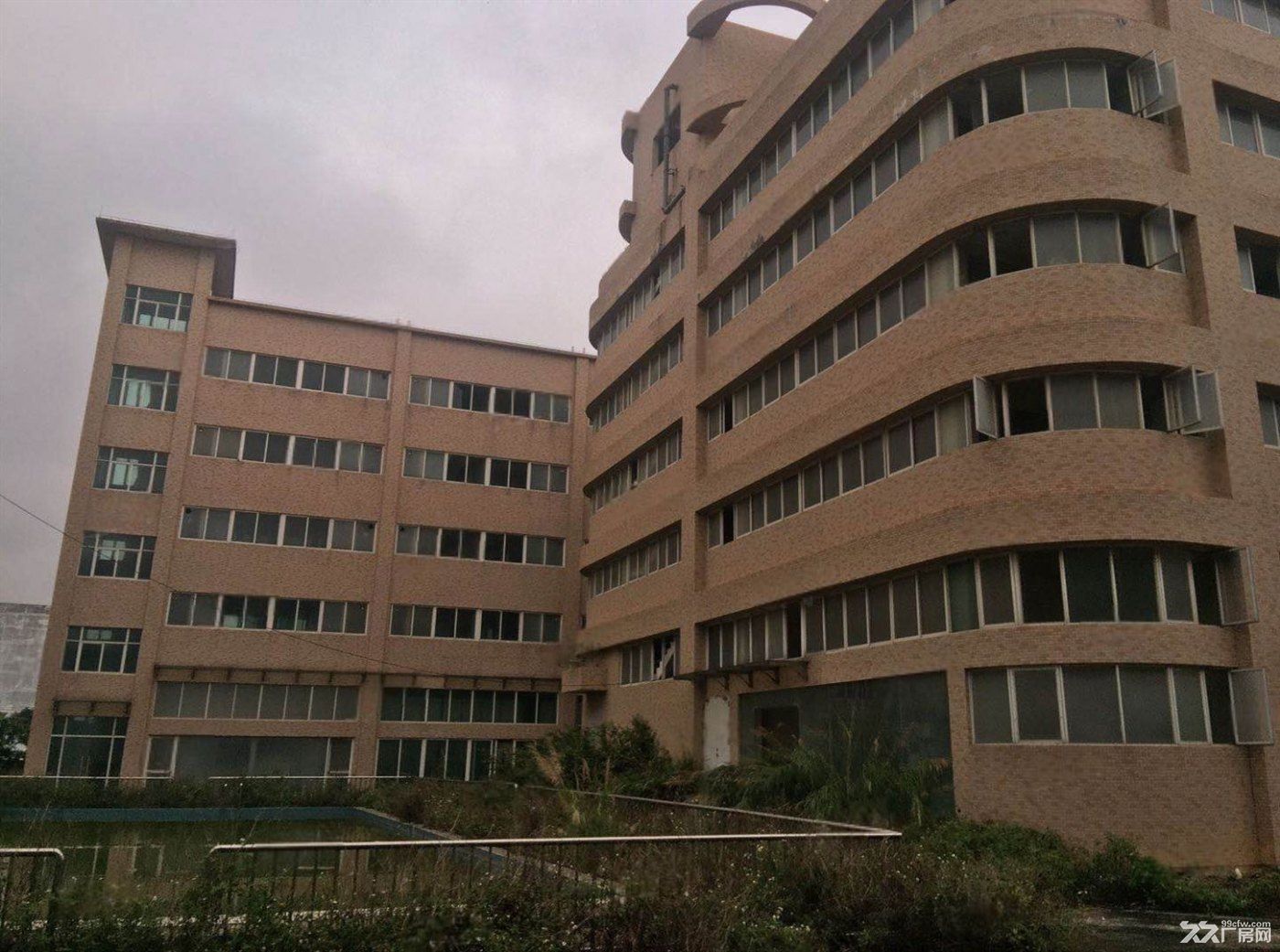 出售南屏工业园标准厂房 - 4