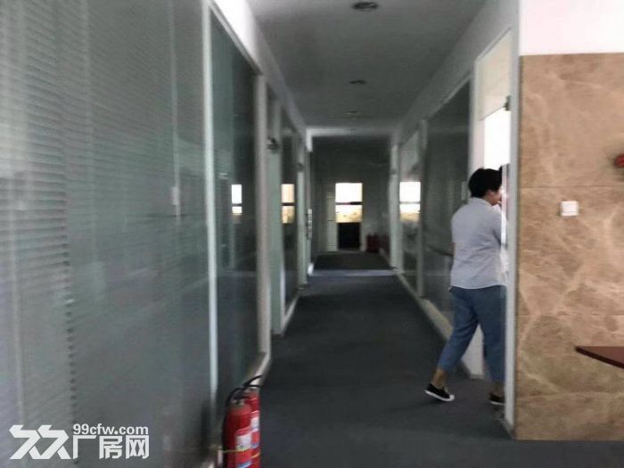 亦庄荣昌东街地铁站300平米研发办公出租2.4块 - 3