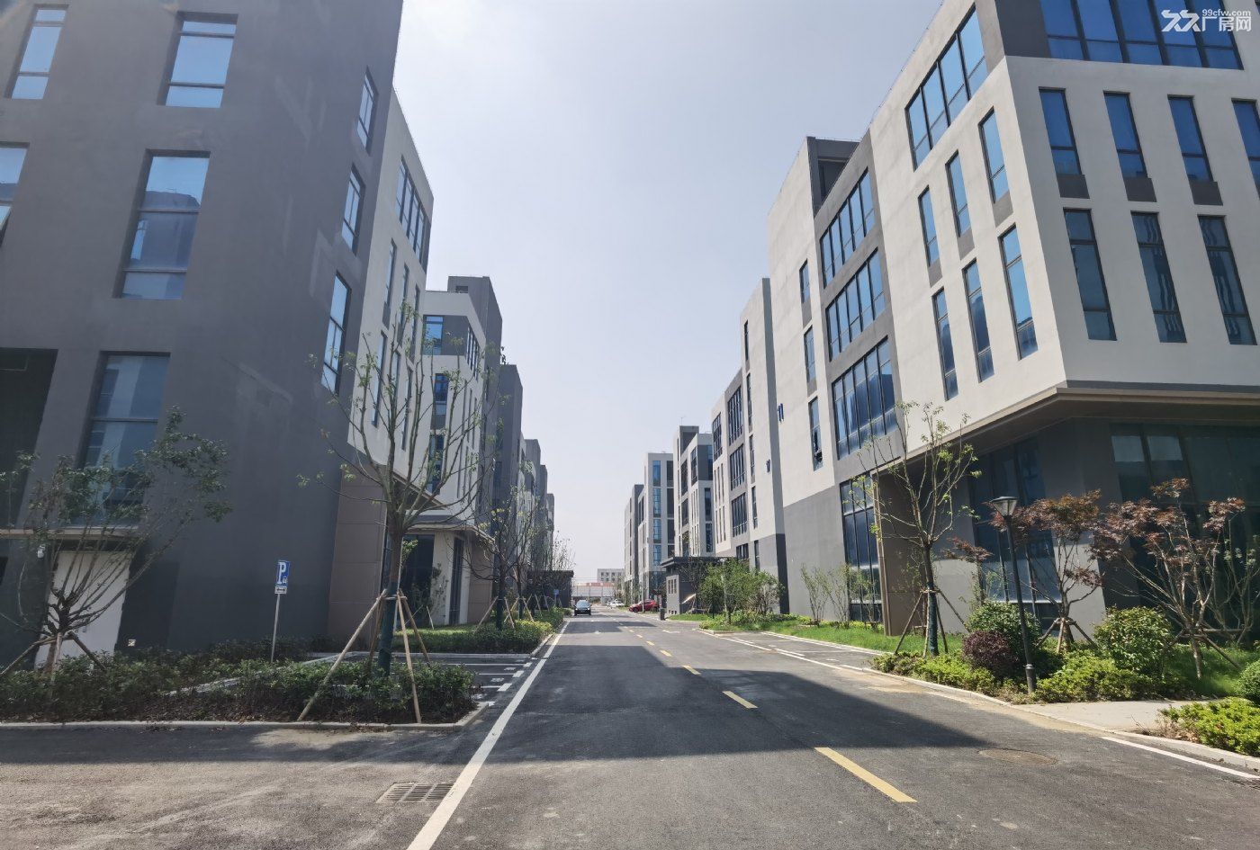 M1工业用地0.6元/天起！万洋科技城临港物流园旁厂房热销 - 3