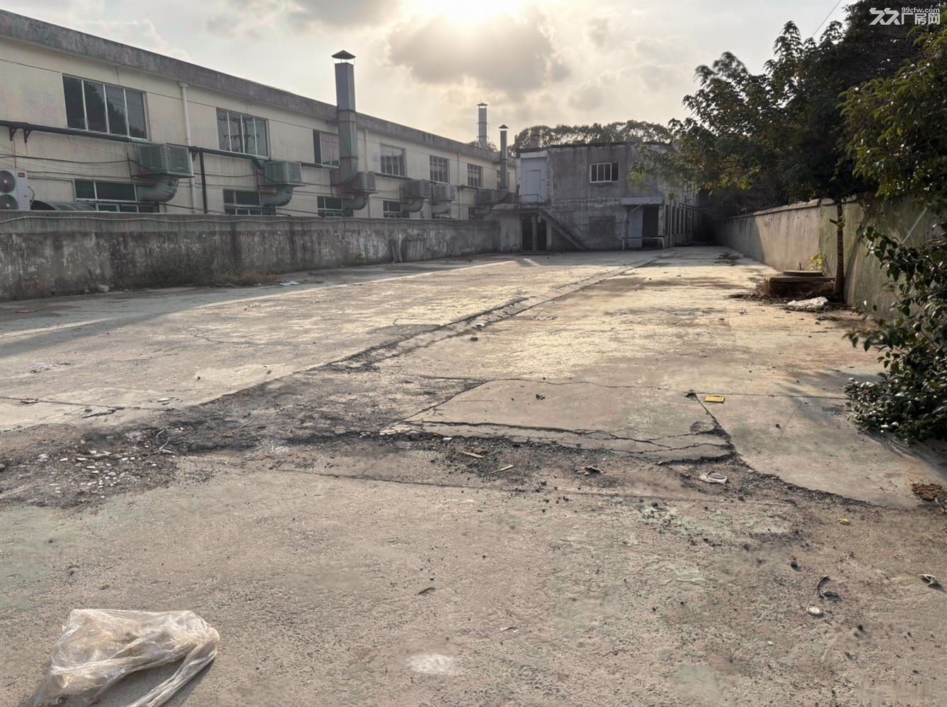 无:嘉定新城地铁旁独门独院600平可做宿舍带两亩空地 - 3