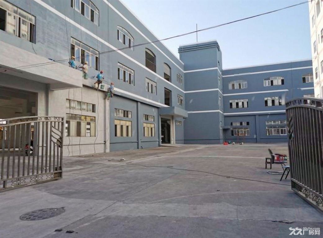 联港工业区厂房占地25亩,建筑16800平,诚心出售,