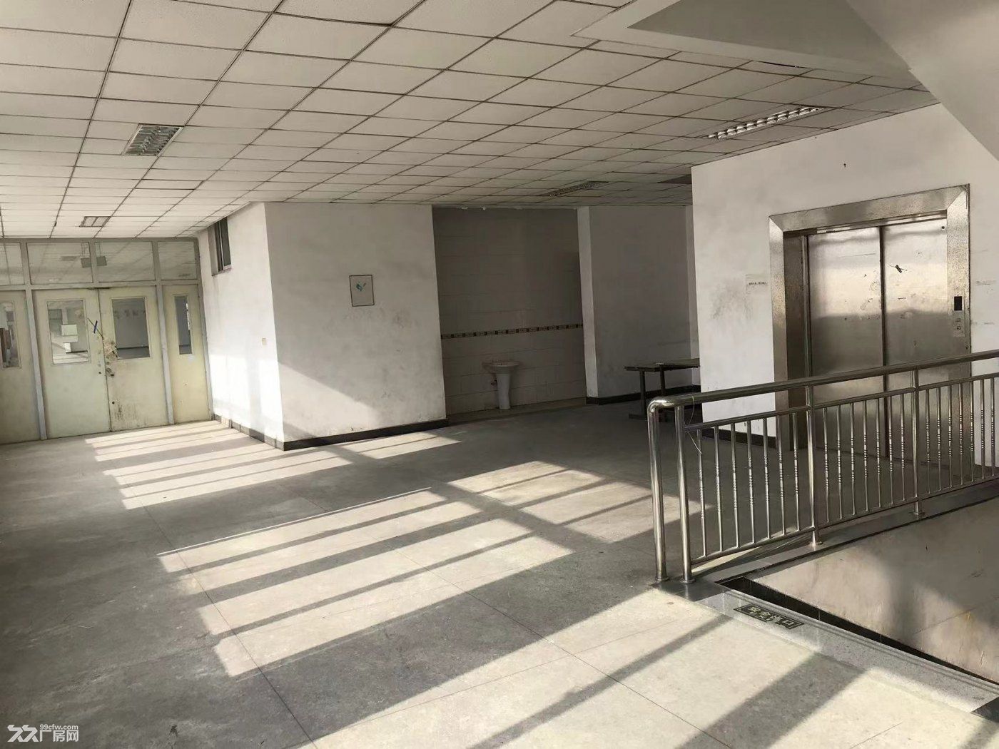厂房出租北京顺义高丽营东北六环边 - 2