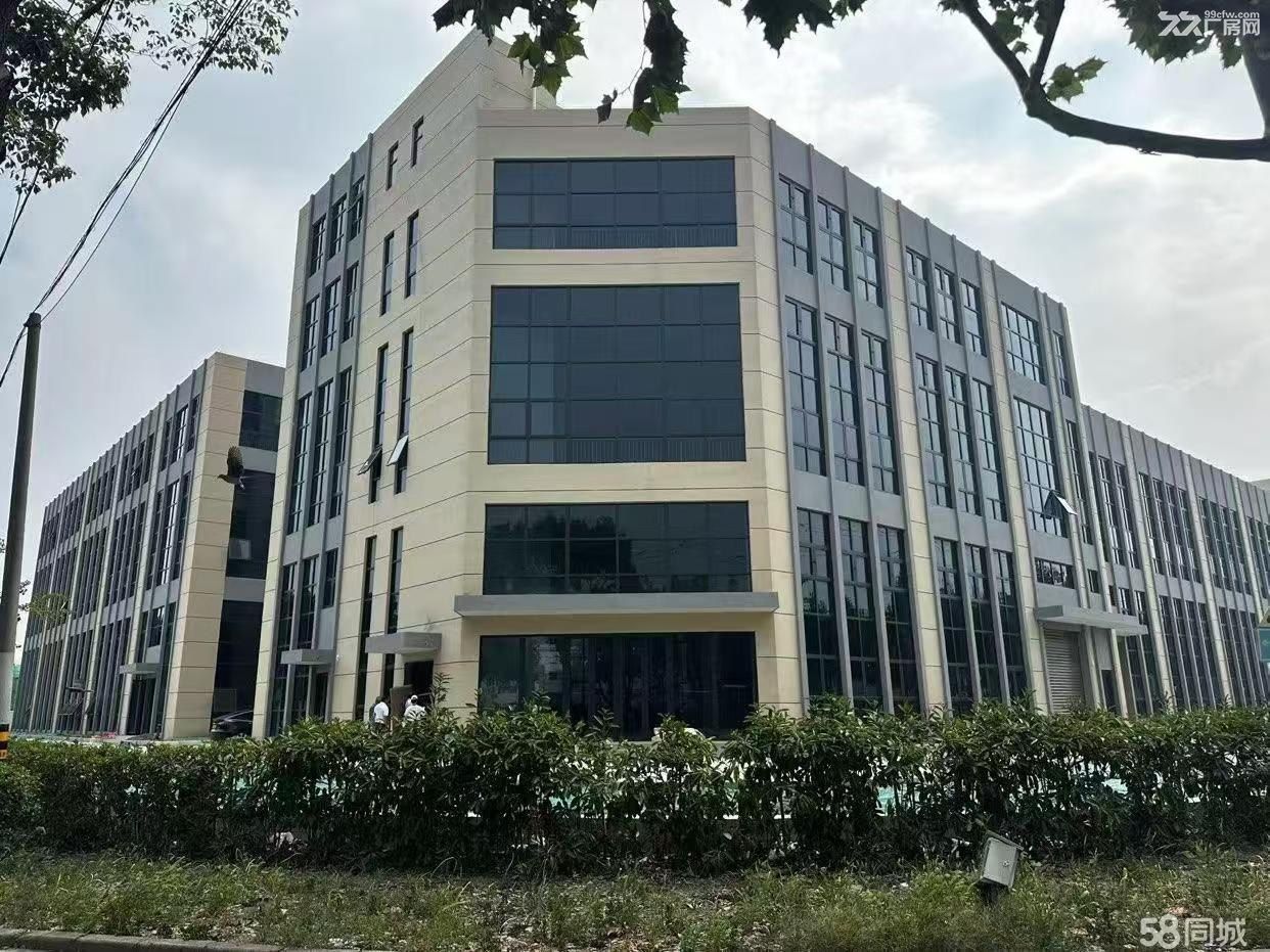 十字路口沿街厂房,展示面好,广告效应佳,适合企业总部,展厅等