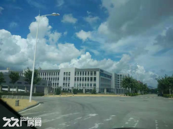 同安工业集中区独栋厂房10100平方出售