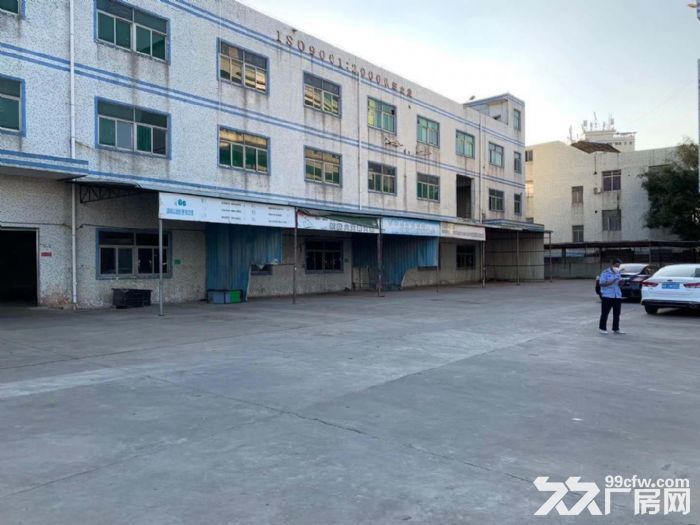 光明区南光高速口原房东独院厂房9000平，可分租，层高5.5米，电600kva - 2