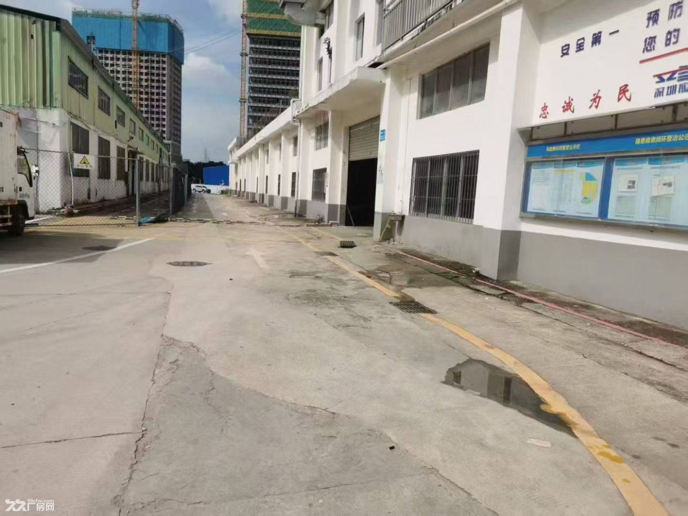 龙华工业区一楼标准厂房出租面积5040平厂房出租 - 4