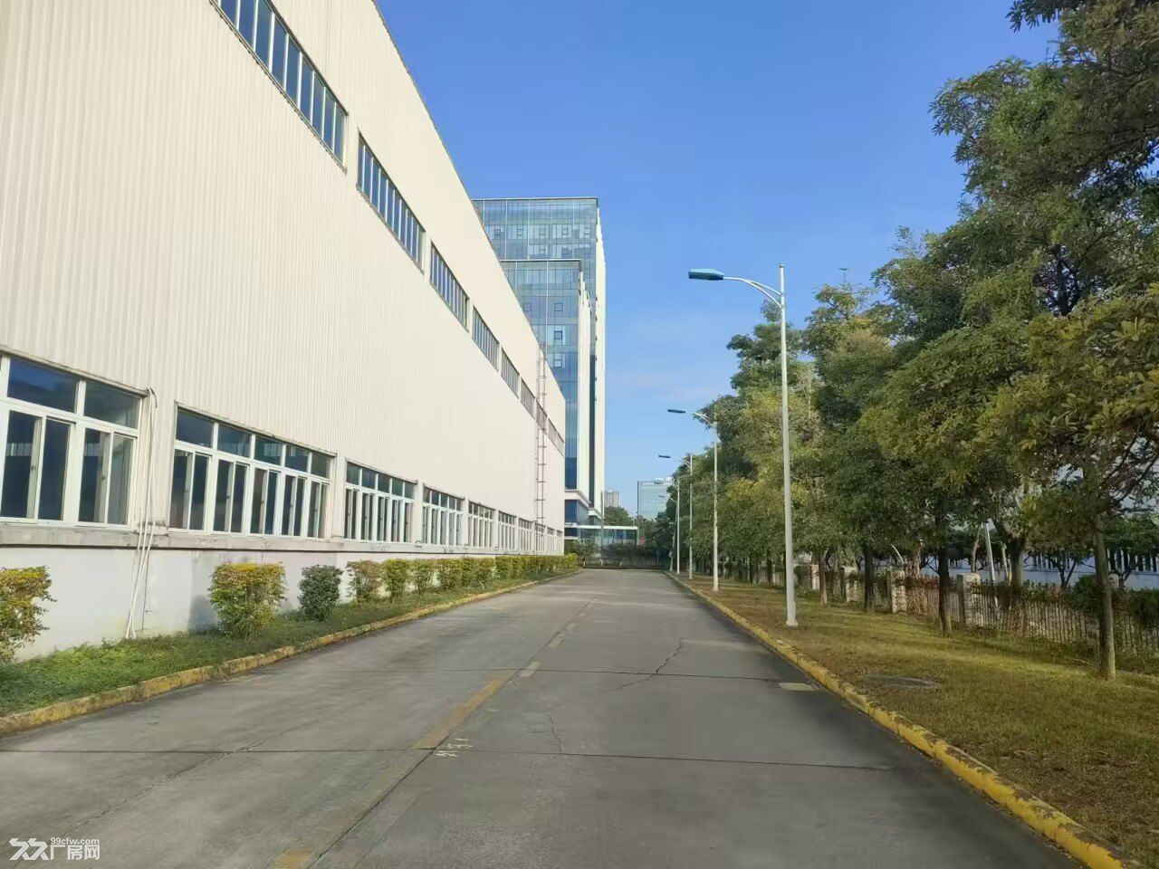 广州萝岗厂房直租,设备齐全 - 3