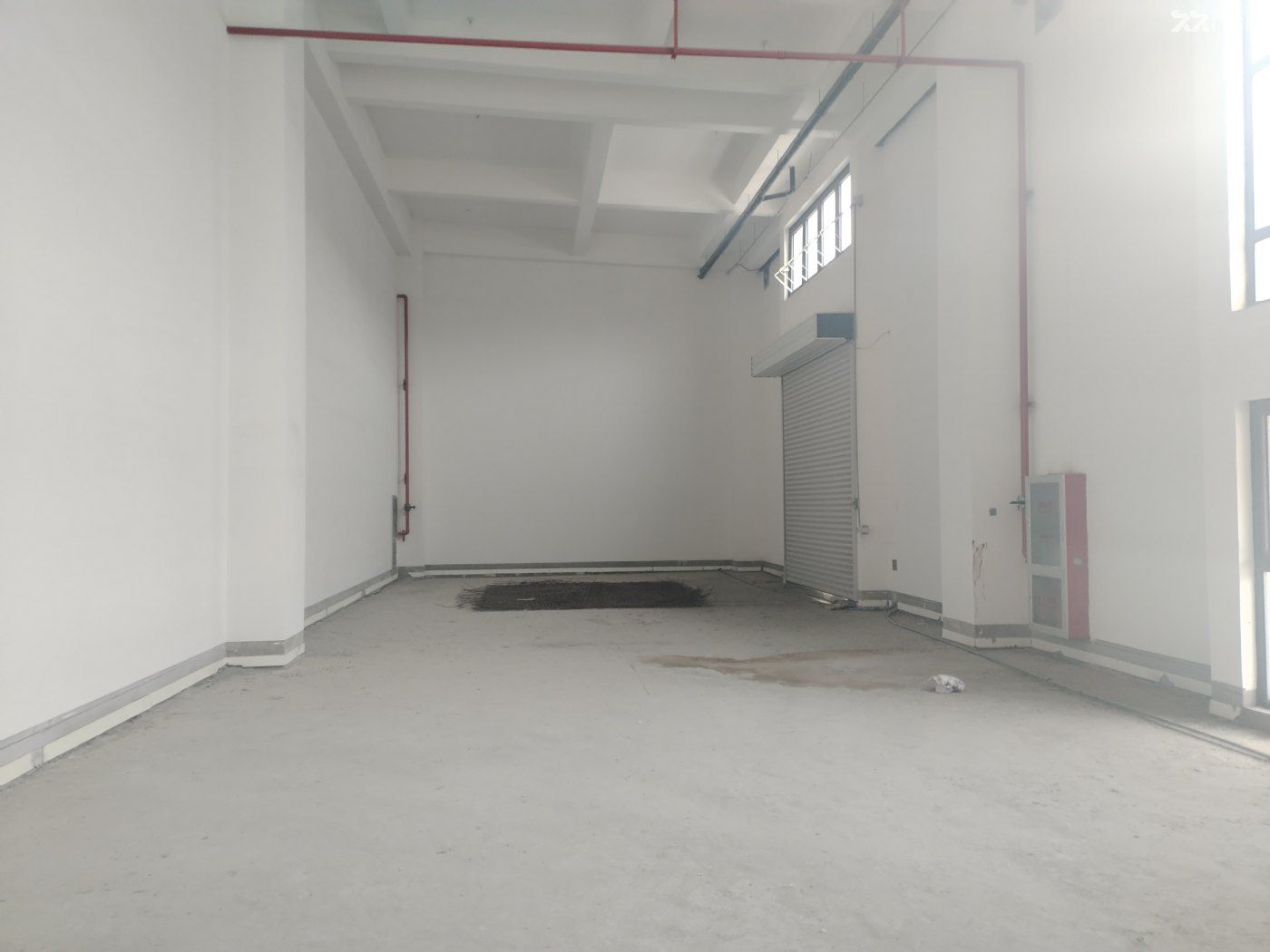 滨海新区厂房仓库高台库精装修办公，可分租100到2万平米手续齐全 - 4