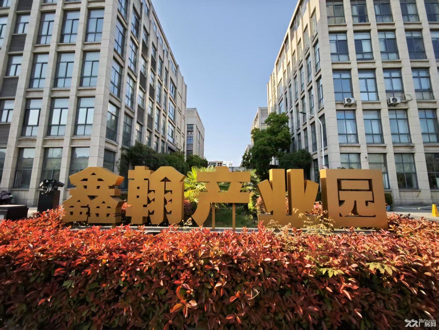 庐阳区独栋厂房出租,可生产办公仓储,阜阳北路高架旁可分租。 - 7