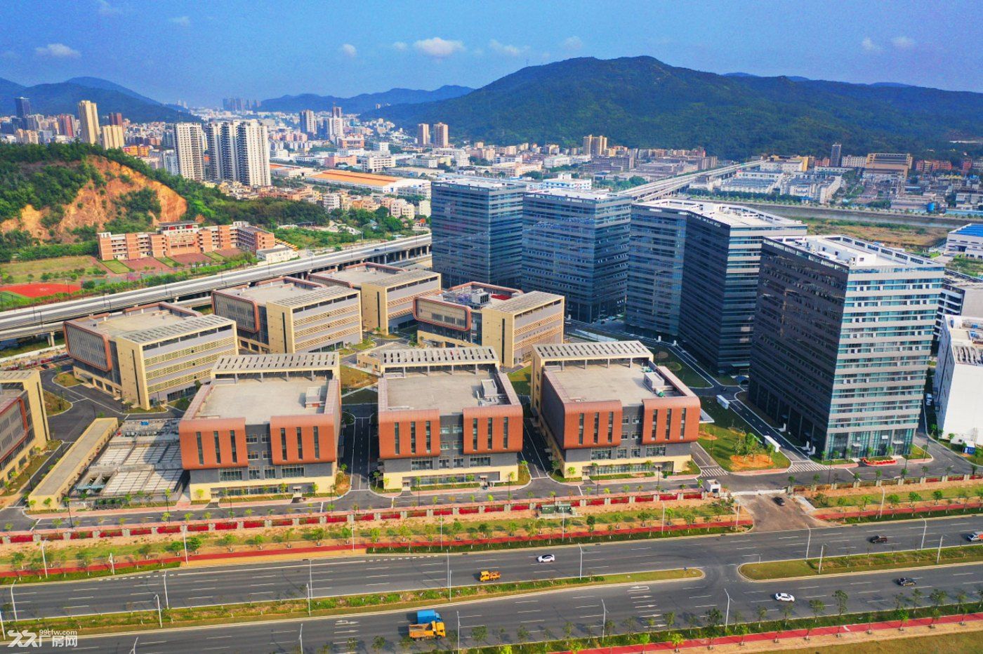 可生产、研发、办公，一站式生态园区 - 4