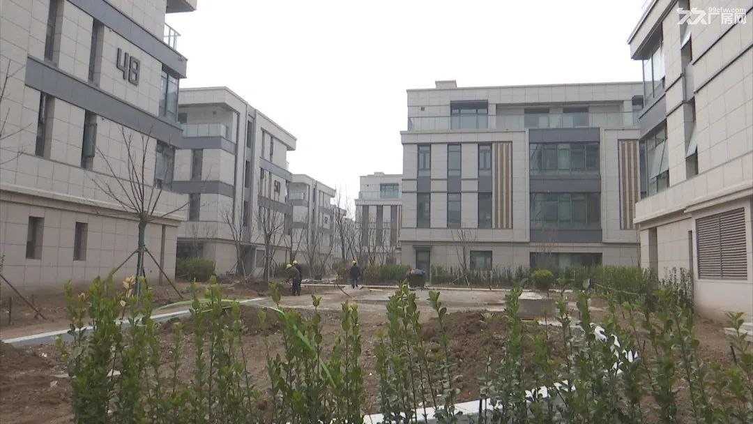 距离青岛胶东国际机场5分钟，商业写字楼出售！出租！ 可租可售