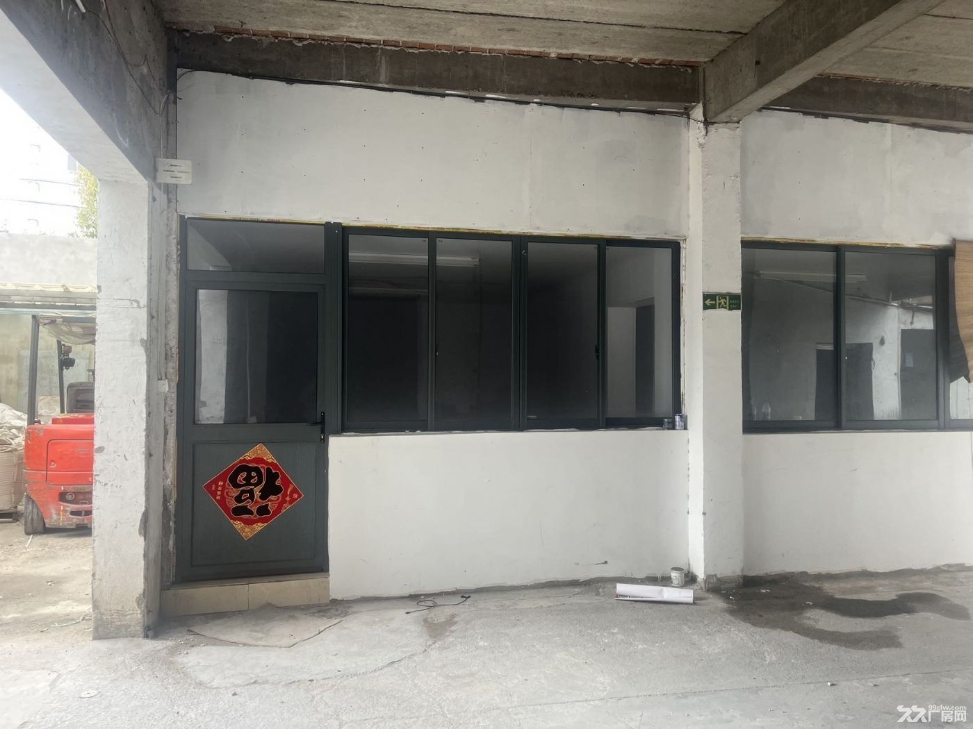 上海闵行浦江5000平厂房 一楼可分租可进出大车 - 3