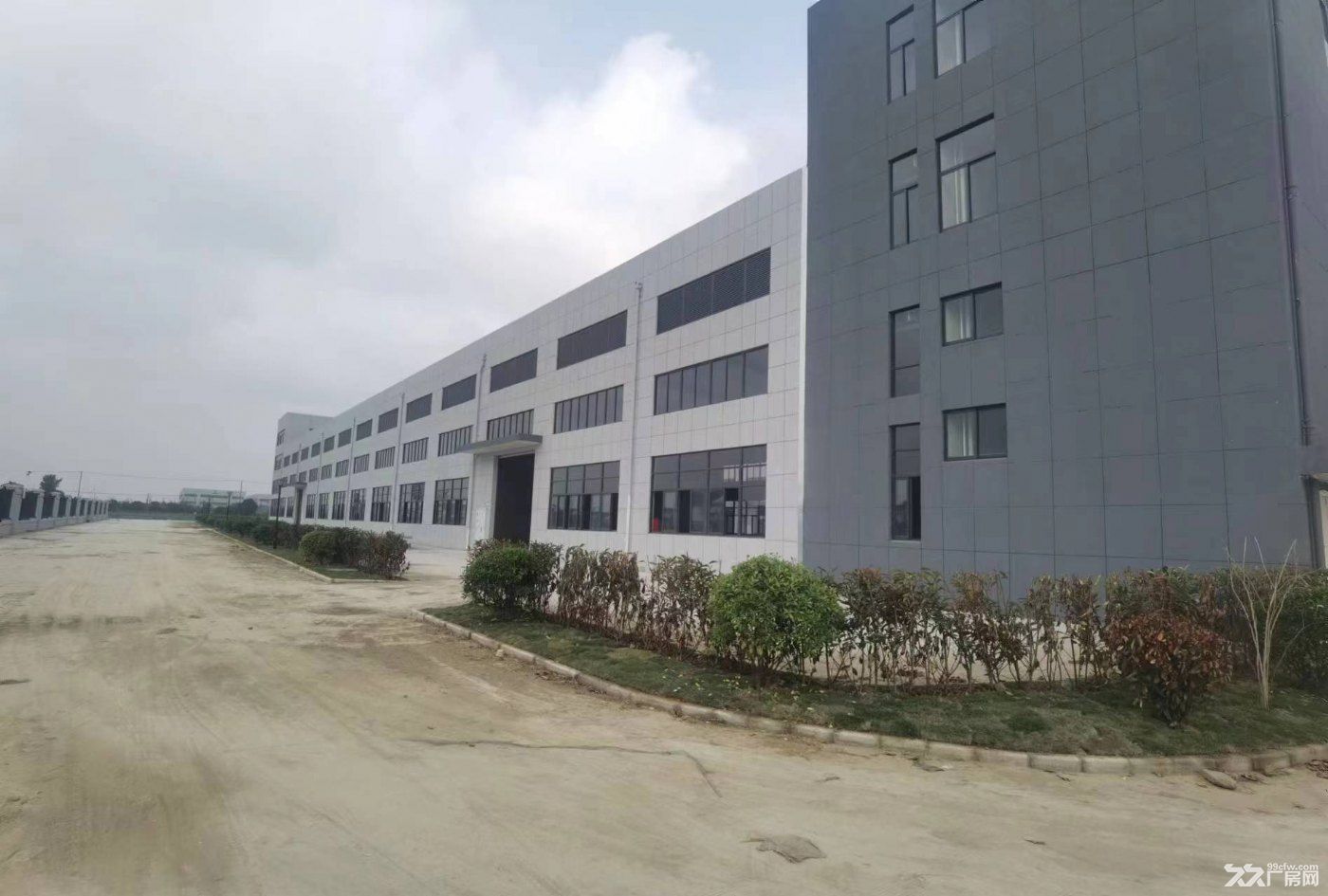 工业厂房 交通十分便利 国有土地 首付3成 - 2