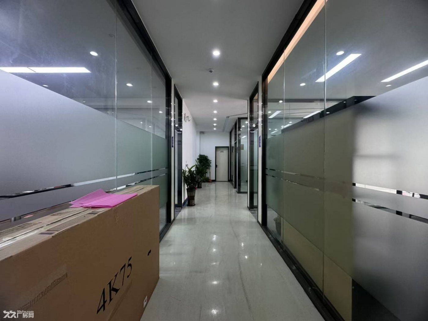 龙华清湖大型工业区一楼1000平厂房出租 - 2
