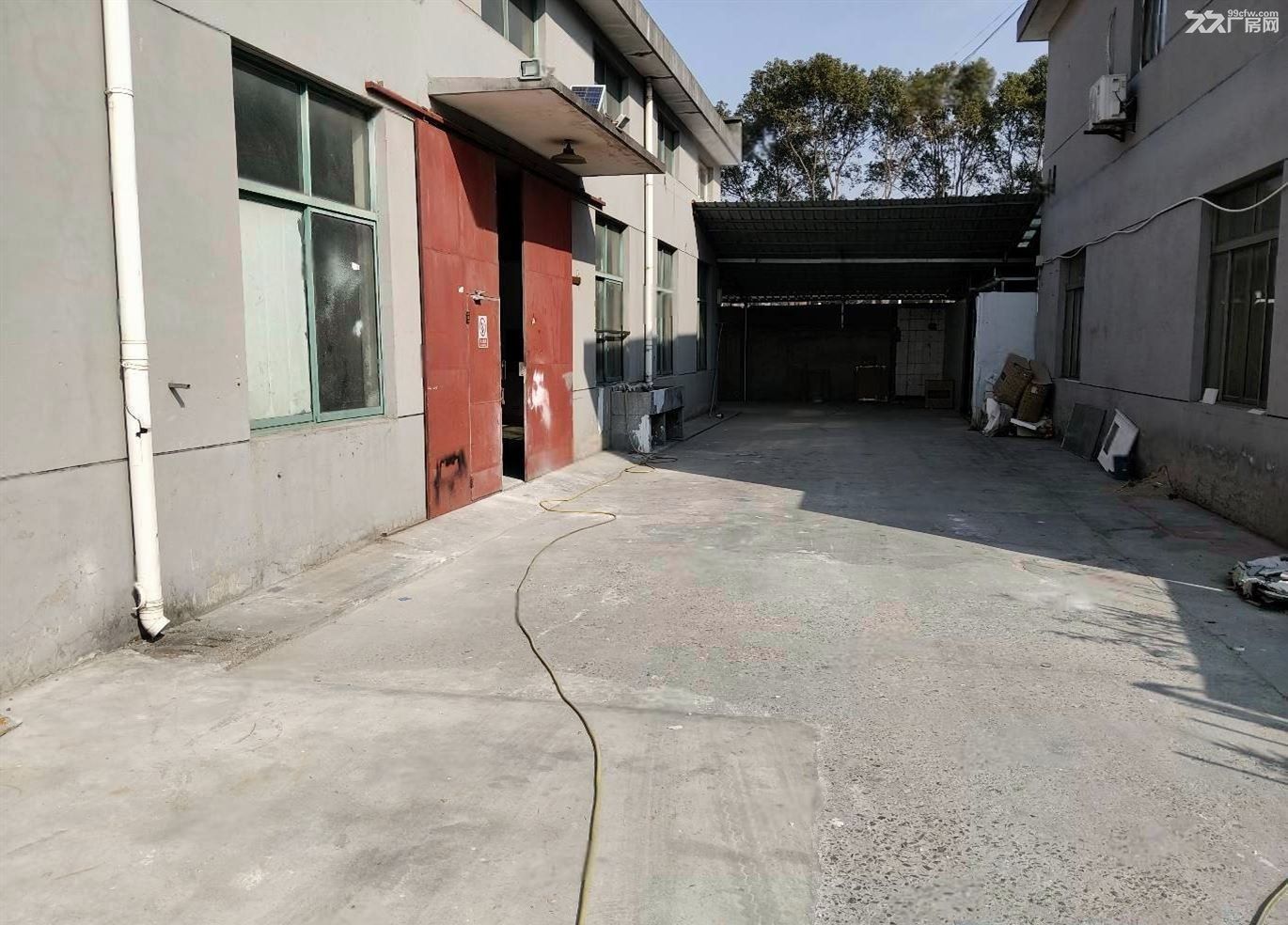 物业招租:白鹤工业区独栋550平,配有办公,场地免费棚子使用,停车免费 - 5
