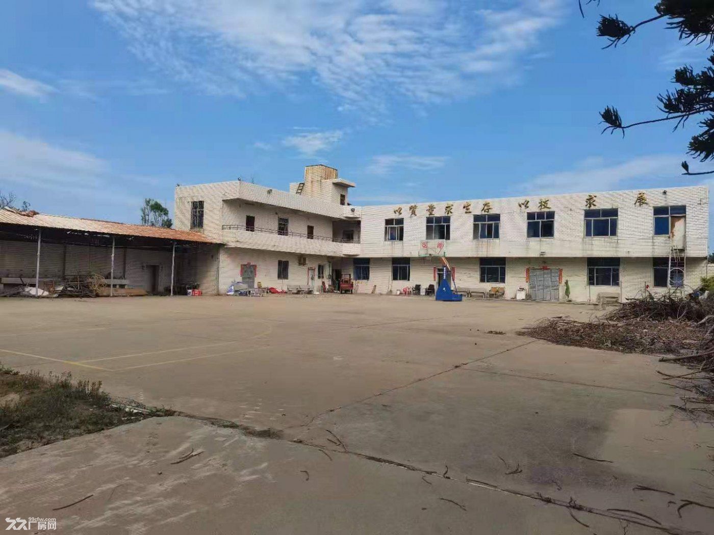 沿海大通道,独门独院,17.5米的货车随便进出,价格便宜,独立用电 - 3
