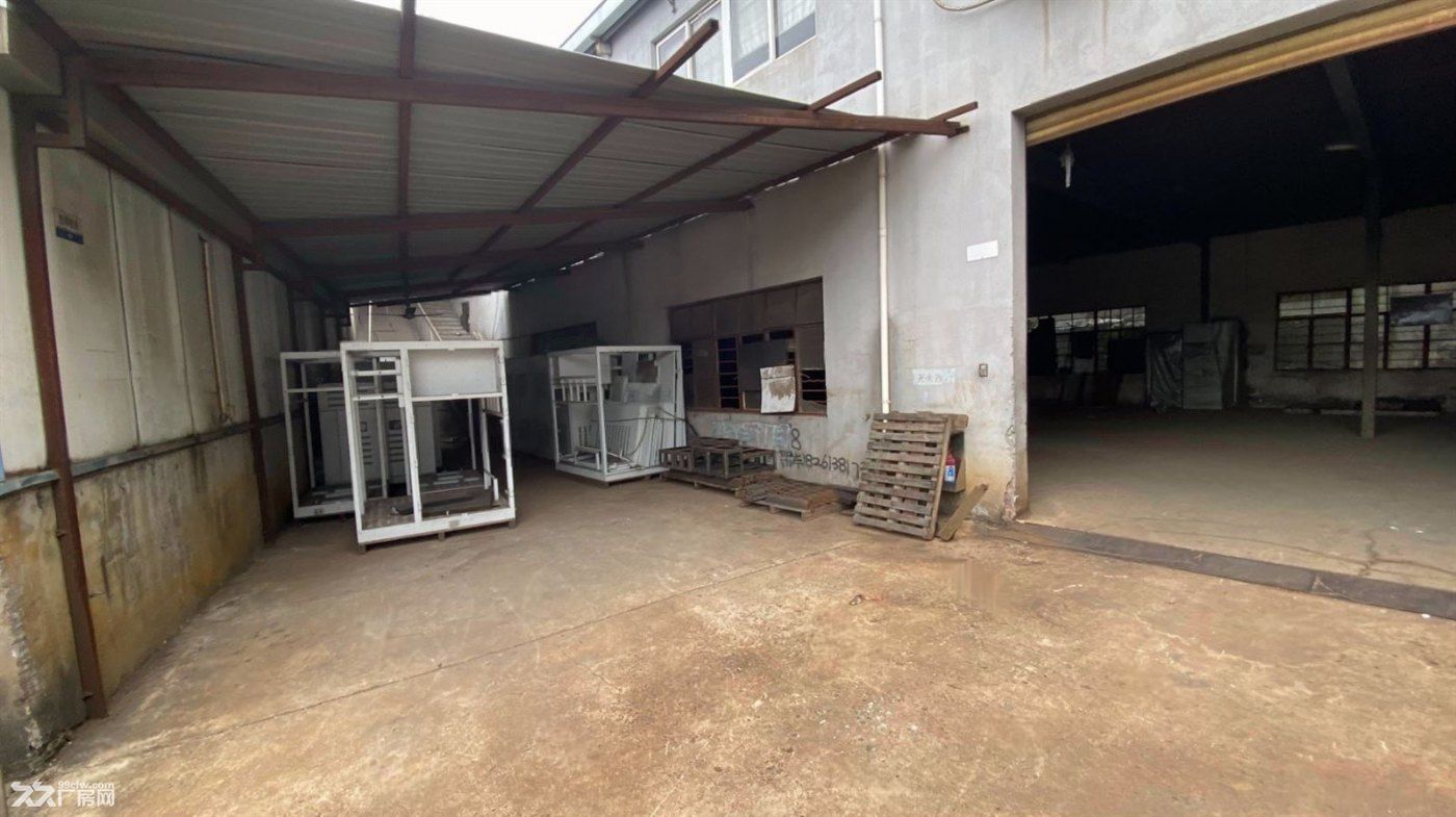 物业出租：曹安公路主干道独门独院厂房出租，带行车，带办公室，行业不限 - 3