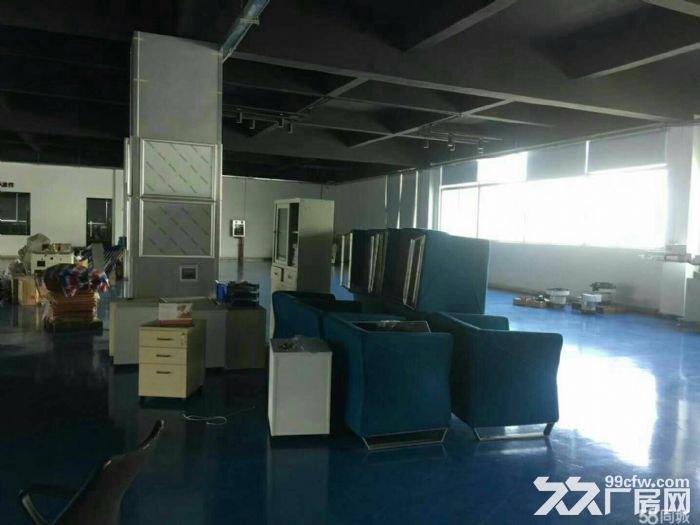 平湖辅城坳工业大道亿佰佳附近800平方2楼厂房出租,现成的办公室,水电线路齐全, - 3